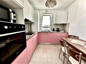 4FriendsCoresiBrasov Pink