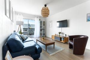 LE COSY avec piscine, balcon et parking