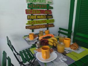 Las Tartanas 110-1-2