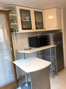 Appartements Gite Les Acacias : Appartement 1 Chambre