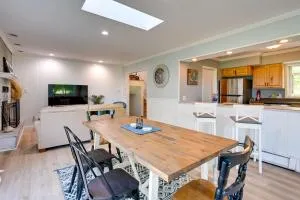 Lexington Home with Sunroom about 1 Mi to Lake Huron! - 休伦港