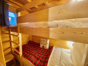 Chalets Chalet pistes 5 mn a pied vue montagne : photos des chambres