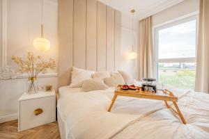 Apartment Golden Manufaktura Łódź by Rentujemy