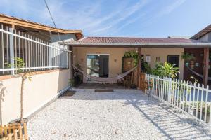 Kitinete Girassol 1 - Penha SC - Beto Carrero