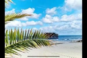 Lyxig pool villa i centrala Båstad - Grevie