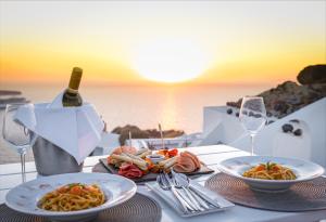 Marizan Caves & Villas