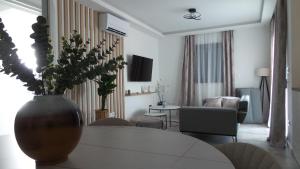 Apartments L-A-M