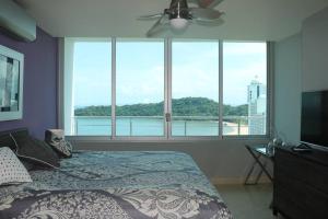15B Stunning Oceanfront Views Panama Resort Life