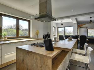 Villa in Rovinj with Private Pool and Sea Nearby