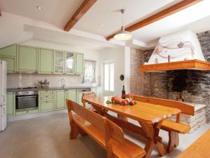 Charming Beach Villa in Vela Luka