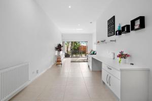 Anderson Pool Premium