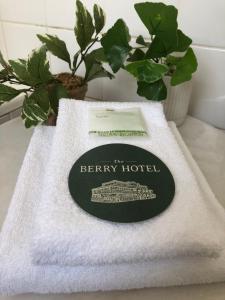 THE BERRY HOTEL