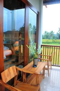 Biệt Thự Có Hồ Bơi Riêng (Villa with Private Pool)