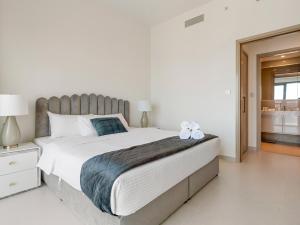 Pleasing 1BR in Burj Royale - Downtown Dubai