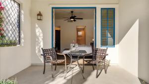 LV006 Downstairs LV Studio Near the Clubhouse