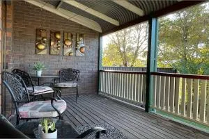 Mandala Lodge - Upper Caboolture