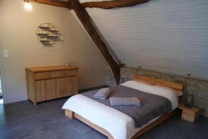 B&B / Chambres d'hotes Le Domaine de la Claire Fontaine gites & chambres d'hotes avec spas privatifs : Maison de Vacances