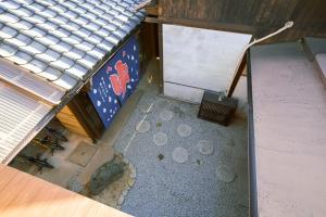 一棟貸切宿 空と家