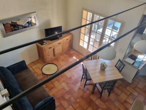 Villages vacances Les Garrigues de la Vallee des Baux : photos des chambres