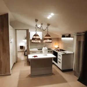 WHITE Palace - Mistretta