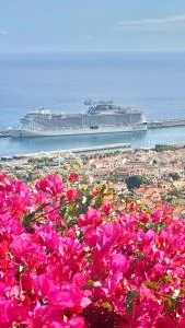 Casa ideal para famílias com vista mar desafogada - Nossa Senhora do Monte
