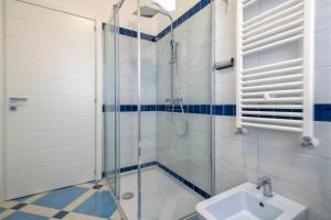 Blue Penthouse img19