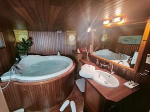 Bateaux-hotels Peniche relaxant : photos des chambres