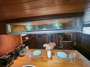 Bateaux Peniche relaxant : photos des chambres