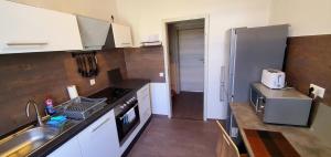 VILLA LINDENECK BUSiNESS