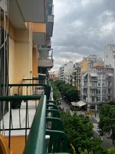 Homevision - Spacious and Warm - Very Central