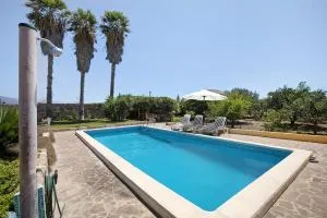 Las Tres Palmeras - 圭马尔