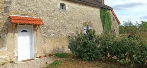 Maisons de vacances Gite des Cedres de la Laviere, Yonne + Nievre : Maison 1 Chambre