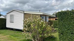 Mobilhome avec vue sur étang