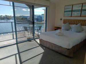 The View - Captains Cove Waterfront Resort