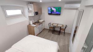 STUDIO Bruno - wifi and parking available