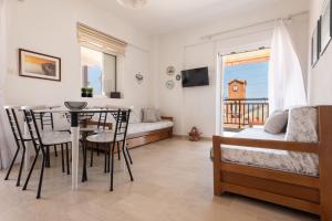 F & B Summer Collection - Kassandra - Polichrono