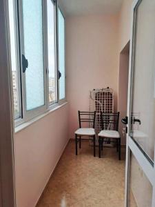 Lovely large summer apartment next to Lungomare