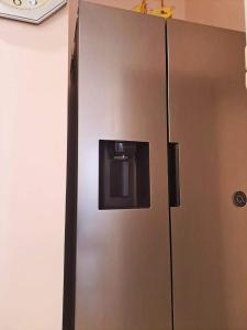 Lovely large summer apartment next to Lungomare