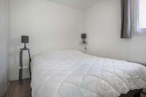 Maisons de vacances Maison avec piscine a 200m de la plage : photos des chambres