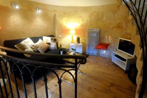 Clos Moulin Du Cadet