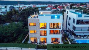 Crystal Holiday Residence