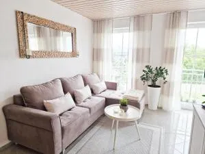 Ferienwohnung -Time to relax- bei Bamberg, mit herrlichem Blick auf das Maintal - Stettfeld