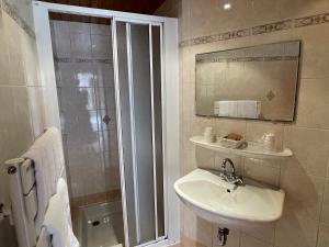 Hotels Hotel Les Granits : Chambre Double