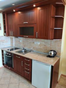 SUN AND FLOWERS APARTMENTS in front of the sea