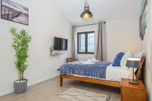 Basalt Dwelling II by Homie