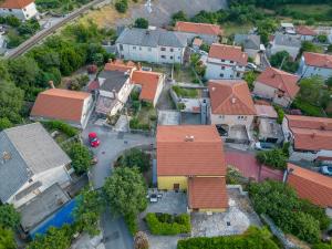 Adastra apartments with a privat parking