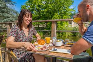 Hotels Les Jardins de l'Anjou : photos des chambres