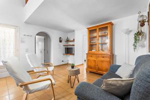 Villa Calan Brut 51 by Escape Home