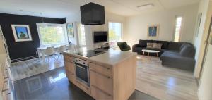 Bright, big apartment with own sauna & balcony