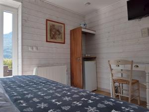 B&B / Chambres d'hotes CHALET HARMONIE : photos des chambres